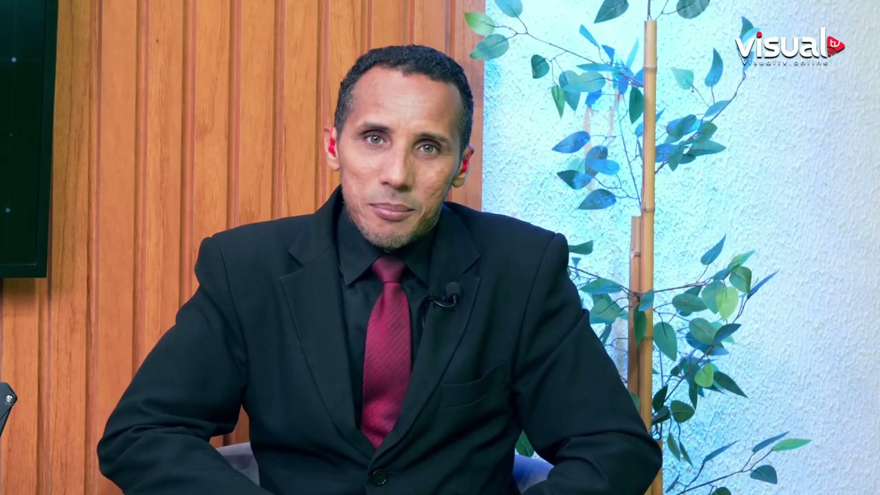 Apresentador do Maranhão 360 durante entrevista com Márcia Ilha