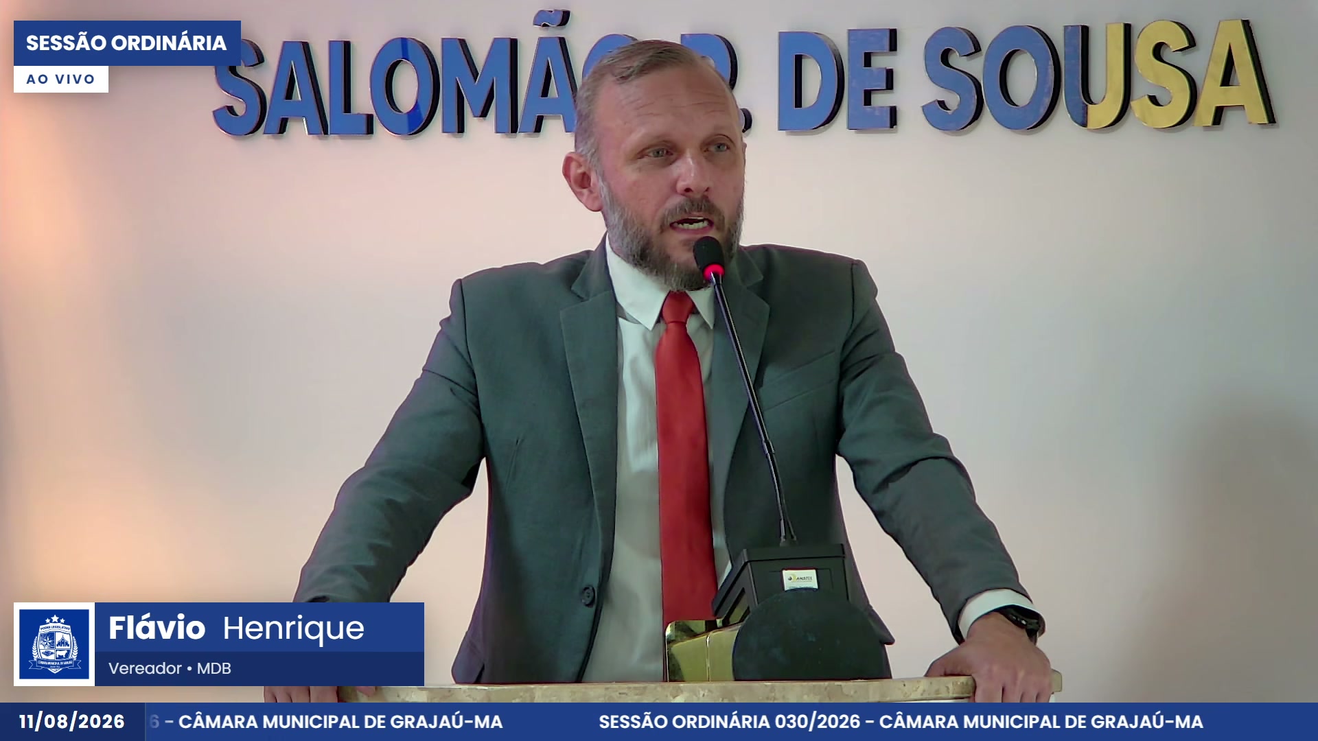 Vereador Flávio Henrique na tribuna da Câmara de Grajaú