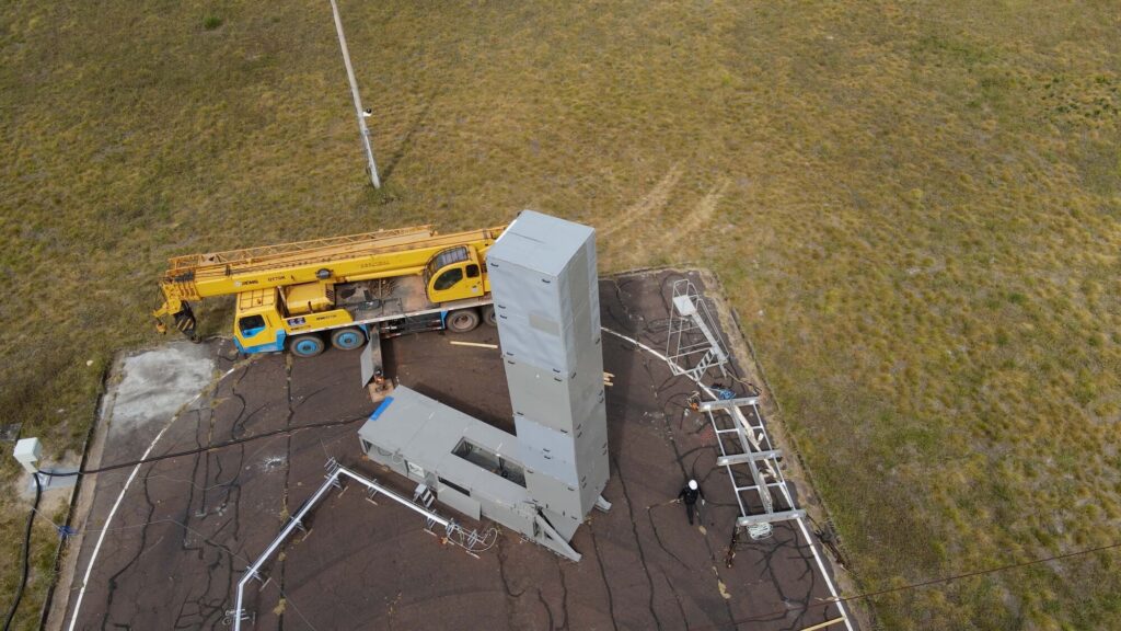 Foguete suborbital SEBIT sendo lancado do Centro de Alcantara