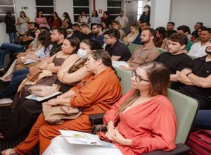 Profissionais do Mais Medicos durante acolhimento em Sao Luis
